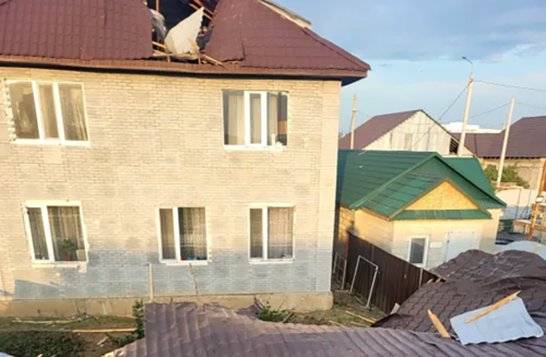 Родня замакима Аксу не будет восстанавливать соседям разрушенный дом