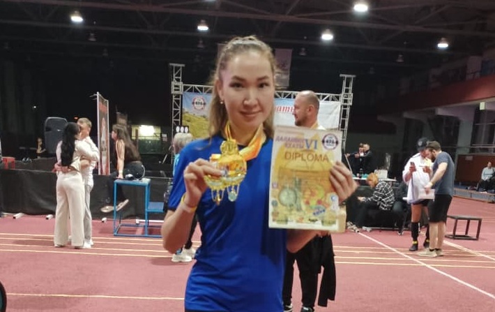 Подполковник полиции из Павлодара победила на чемпионате Азии по силовым видам спорта
