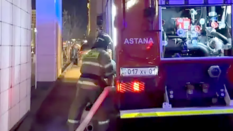 Кто виноват в гибели трех детей в пожаре в Астане – управдом, сосед или архитектор