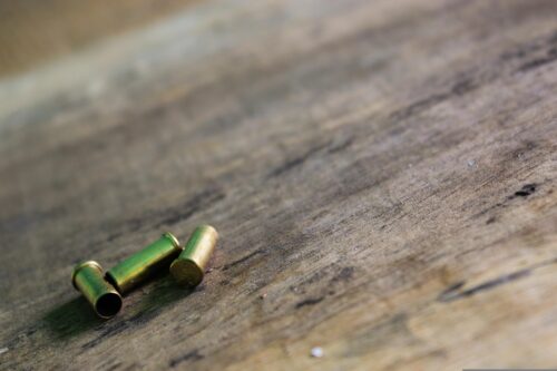 Стрельба в воинской части Павлодара: выстрелы прогремели в автозаке