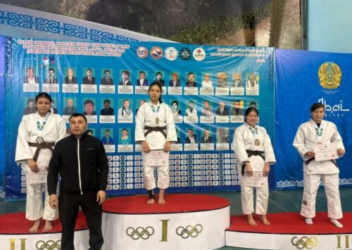 Дзюдоистка из Павлодара завоевала золото на турнире в Семее