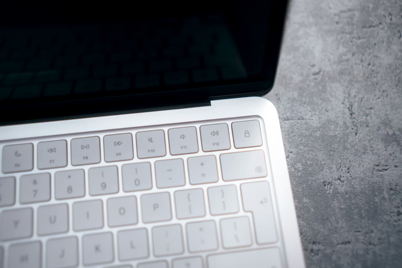 Почему MacBook Neo набирает популярность