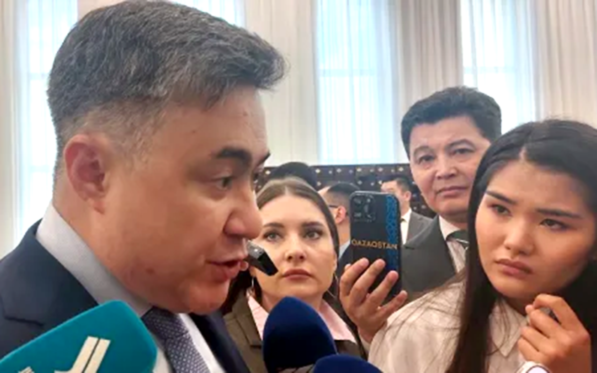 Чем отсутствие бензина на российских заправках грозит Казахстану
