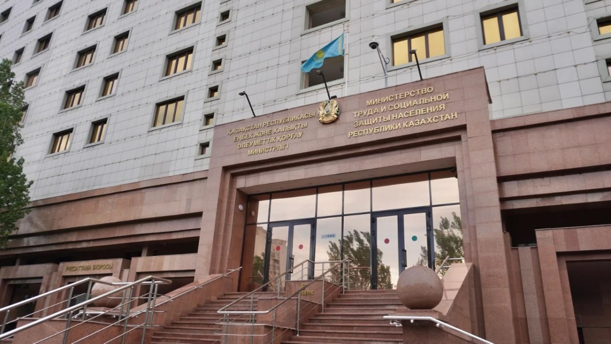 Правительство взяло на контроль расследование трагедии на ферме в Павлодарской области