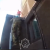Жительница Павлодарской области пыталась спрыгнуть с козырька ТЦ