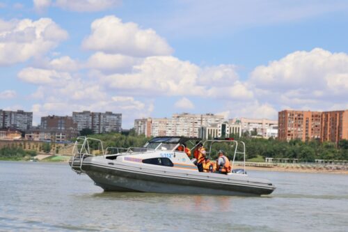 В Усольском микрорайоне Павлодара спасли тонущего подростка