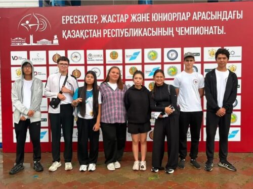 Павлодарские лучники забрали главные награды молодежной лиги в столице
